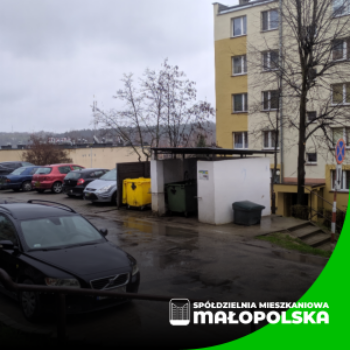 Komunikat SM „Małopolska” w sprawie rozpoczęcia przebudowy wiaty śmietnikowej przy ul. Hallera 32